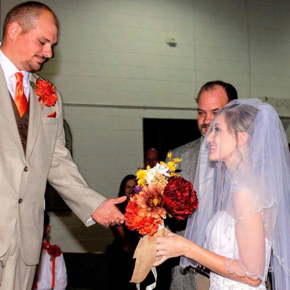 Meet your Posher, Allison - Picture 1 of 1